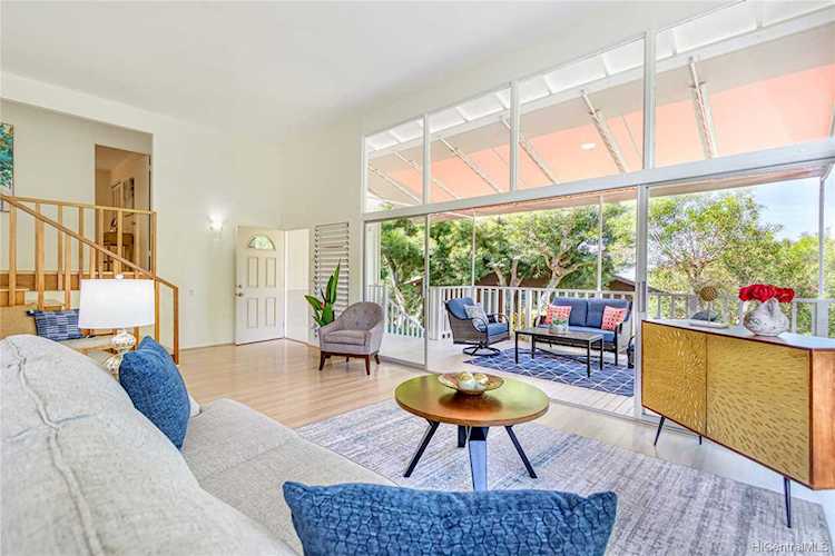 1559 Kalaniuka Place #75 Honolulu, HI 96821
