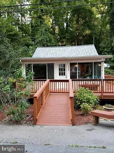 3330 First St Port Republic, MD 20676