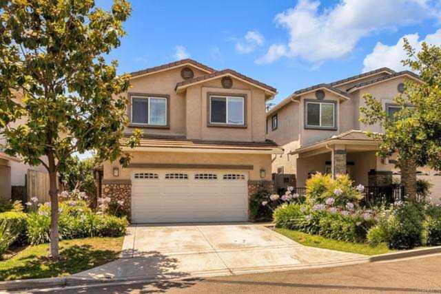8711 Glen Oaks Way Santee, CA 92071