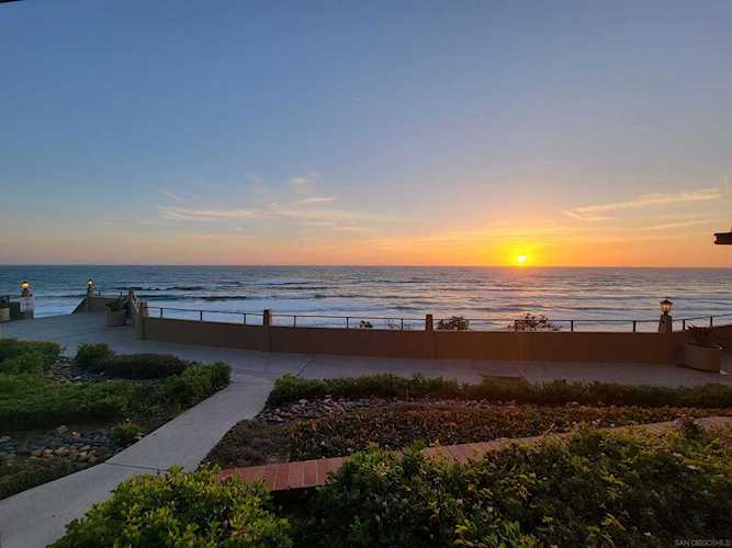 829 Beachfront Dr #A Solana Beach, CA 92075