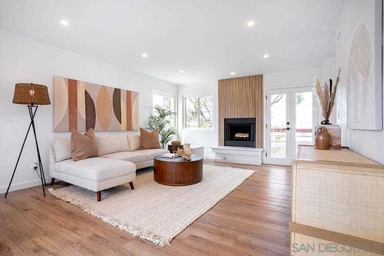 4323 Haines St San Diego, CA 92109
