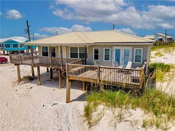 104 Shell Court Dauphin Island, AL 36528