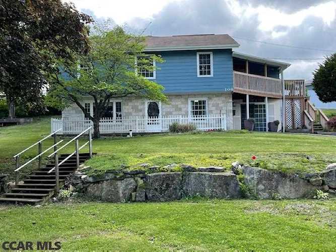 108 West Street Pleasant Gap, PA 16823
