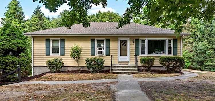 1189 Bark St Swansea, MA 02777 | MLS 73019795 Photo 1