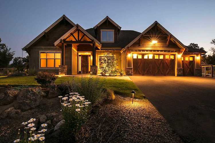 23689 Highway 20 Bend, OR 97701
