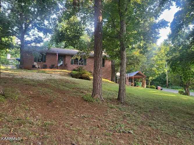 802 Berkay Ln Seymour, TN 37865