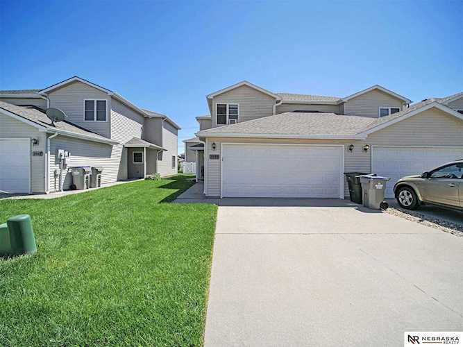 3533 McLaughlin Dr Lincoln, NE 68516 | MLS 22210919 Photo 1