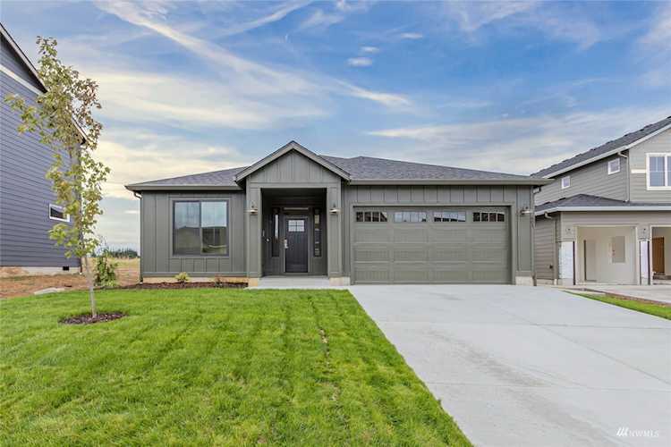 603 Cardinal Ave Winlock, WA 98596