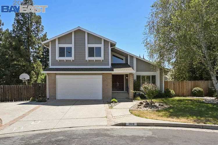 3819 Vintage Ct Concord, CA 94518
