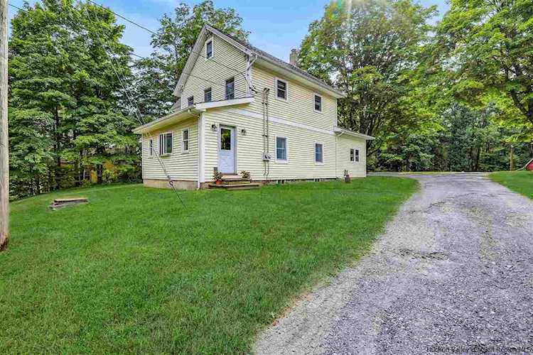 669 Springtown Rd in Tillson, NY 12486 | Tillson NY home for sale Photo 1