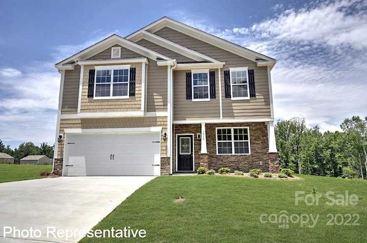 195 Monroe Creek Blvd Asheville, NC 28806 | MLS 3890464 Photo 1