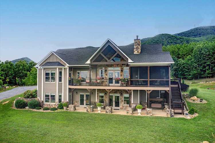890 Blain Buchanan, VA 24066