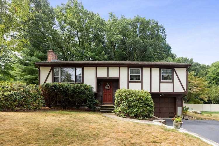 125 Waltham St Maynard, MA 01754