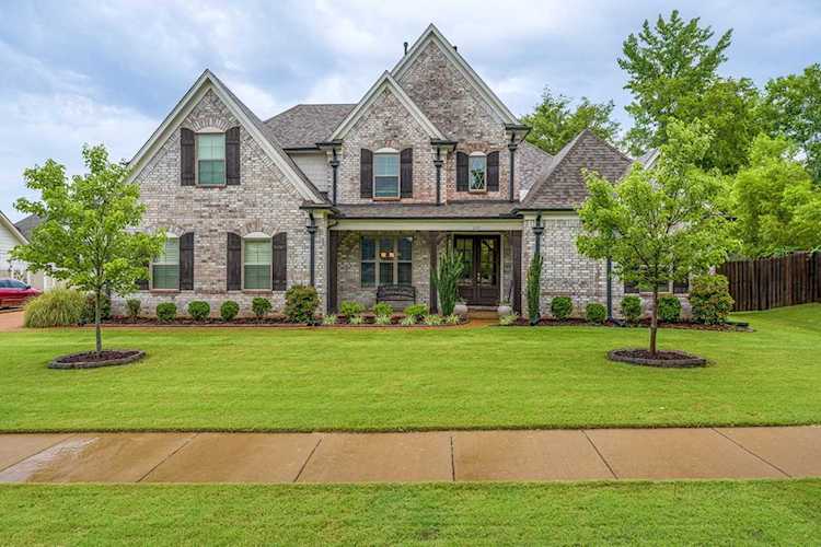 1217 Pilgrim Ridge Rd Collierville, TN 38017