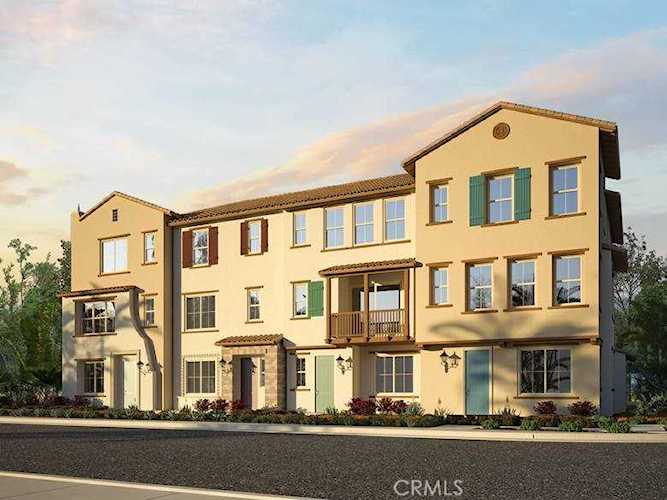 19113 Bluewave Ct Huntington Beach, CA 92648