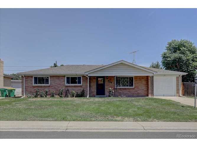 2960 Ingalls St Wheat Ridge, CO 80214