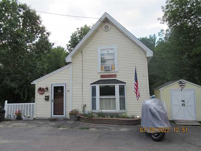 42 Spring St Farmington, NH 03835