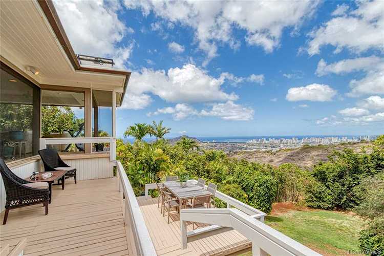 1934 Alaeloa Street Honolulu, HI 96821