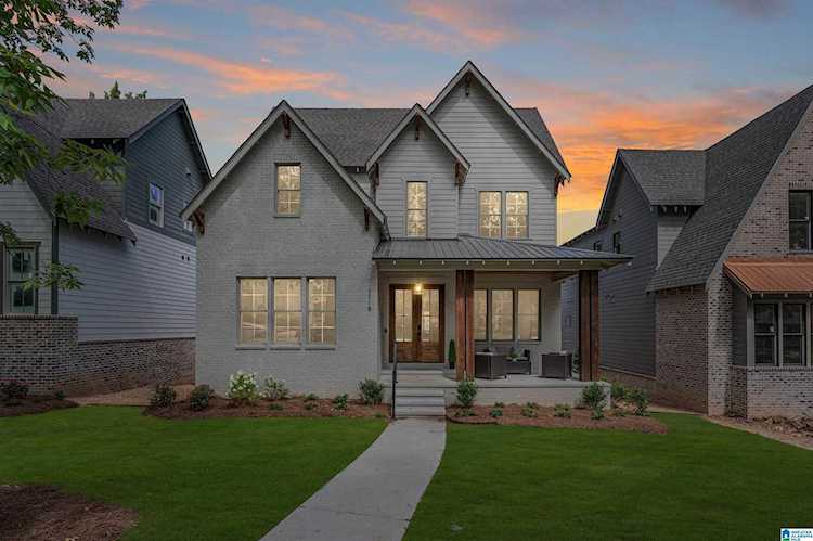 1119 Winward Lane Vestavia Hills, AL 35216