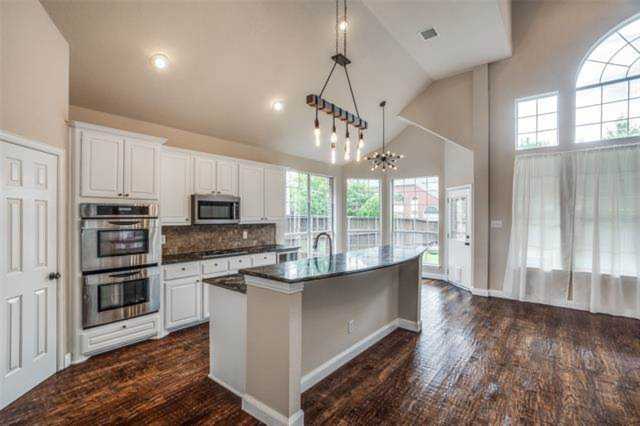 2012 Country Brook Lane Allen, TX 75002