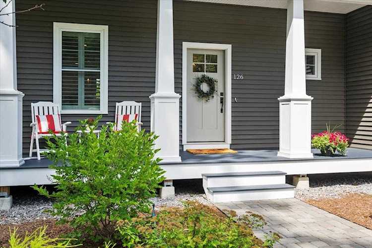 126 Harvard Ave #3 Auburn, NH 03032