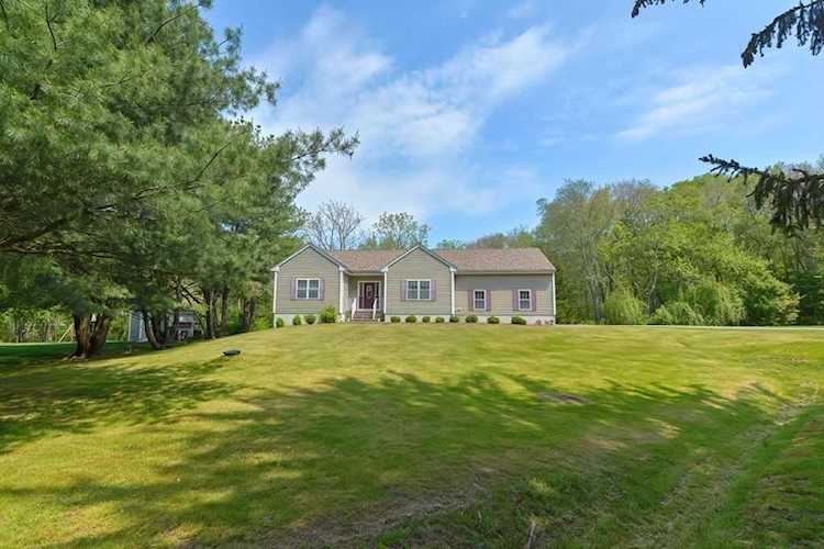 767 South Street East Raynham, MA 02767