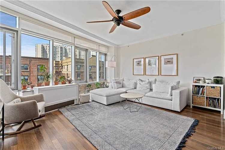 3220 Arlington Avenue #6B Bronx, NY 10463