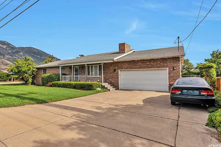 4883 W 11000 Highland, UT 84003