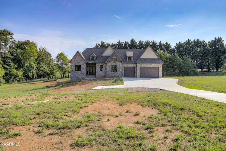 628 Disco Loop Rd Friendsville, TN 37737