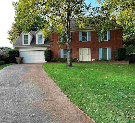8862 Cherry Tree Cv Cordova, TN 38018