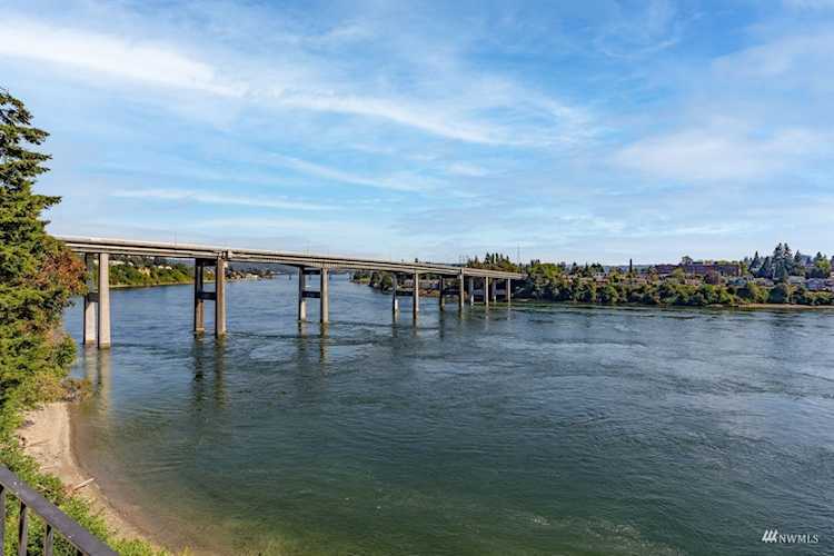 525 E Lebo Blvd #E-5 Bremerton, WA 98310