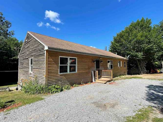 35 Bickford Rd Hillsborough, NH 03244