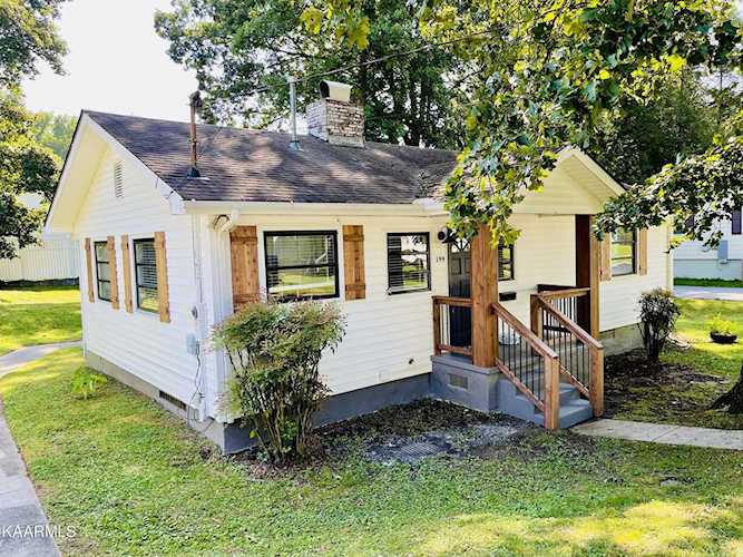 144 Georgia Ave Oak Ridge, TN 37830
