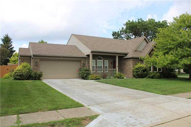 2 Lacy Ct Brownsburg, IN 46112