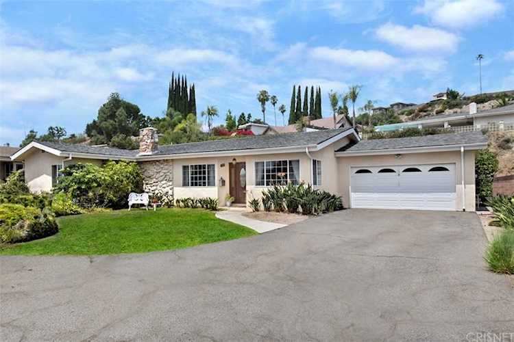 905 Bonnybrook Terrace Glendale, CA 91207