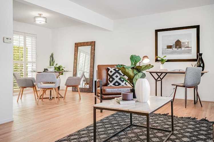 3308 Cypress Way Santa Rosa, CA 95405
