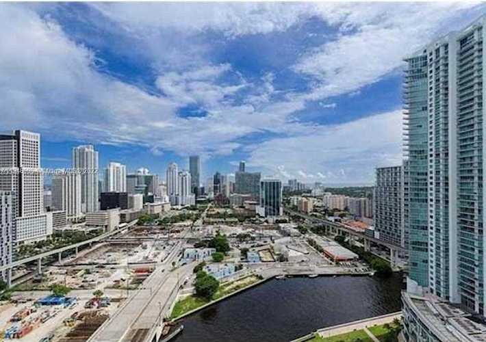 350 S Miami Ave #3006 Miami, FL 33130