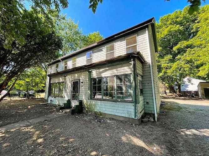 120 North St Newton, MA 02460