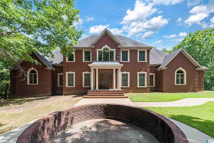 75 Ridgewood Drive Trussville, AL 35173