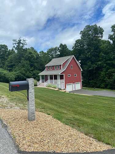 23 Cider St Epping, NH 03042