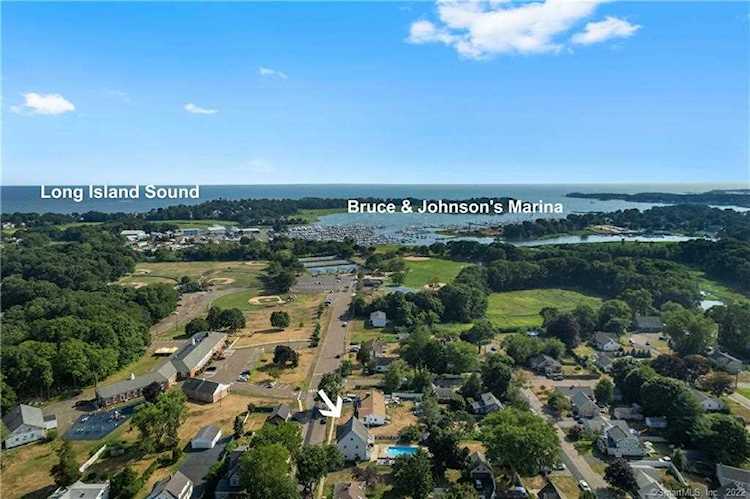 2 Melrose Avenue Branford, CT 06405