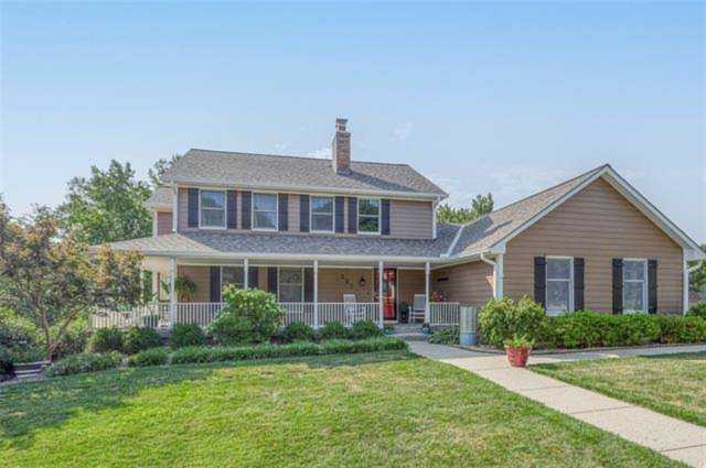 525 NW Ambersham Dr Lee's Summit, MO 64081