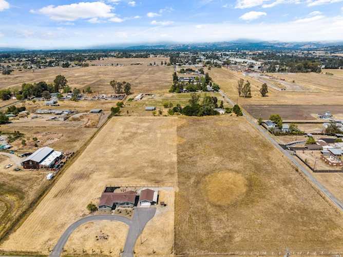 345 Scenic Avenue Santa Rosa, CA 95407