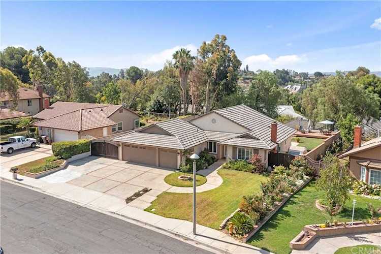 20852 Fallen Leaf Rd Yorba Linda, CA 92886