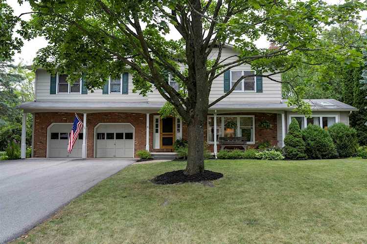 6 Meadow Way Middlebury, VT 05753