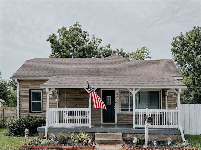 239 Pratt St Franklin, IN 46131