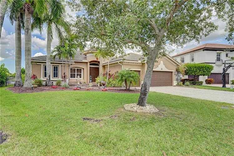 7463 NW 124th Avenue Parkland, FL 33076