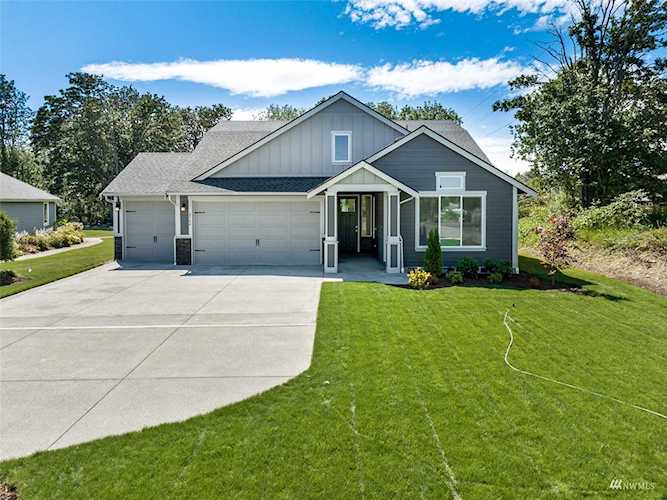 2744 53rd Ave NE Tacoma, WA 98422