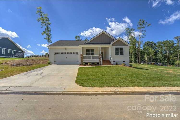 382 Windy Acres Knoll Dr Hendersonville, NC 28792 | MLS 3891370 Photo 1