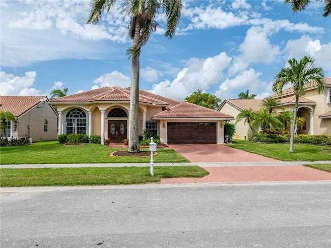 19579 Black Olive Ln Boca Raton, FL 33498